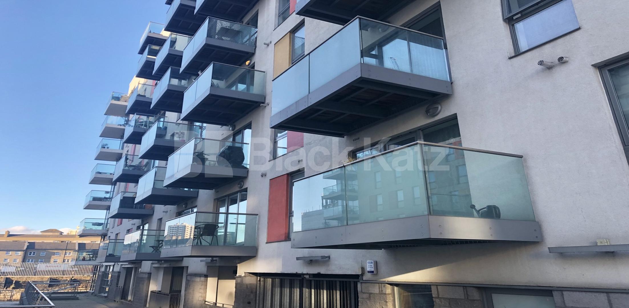 			NEW INSTRUCTION (Includes Water Rates)., 1 Bedroom, 1 bath, 1 reception Apartment			 Stainsby Road. Abbots Wharf, Poplar